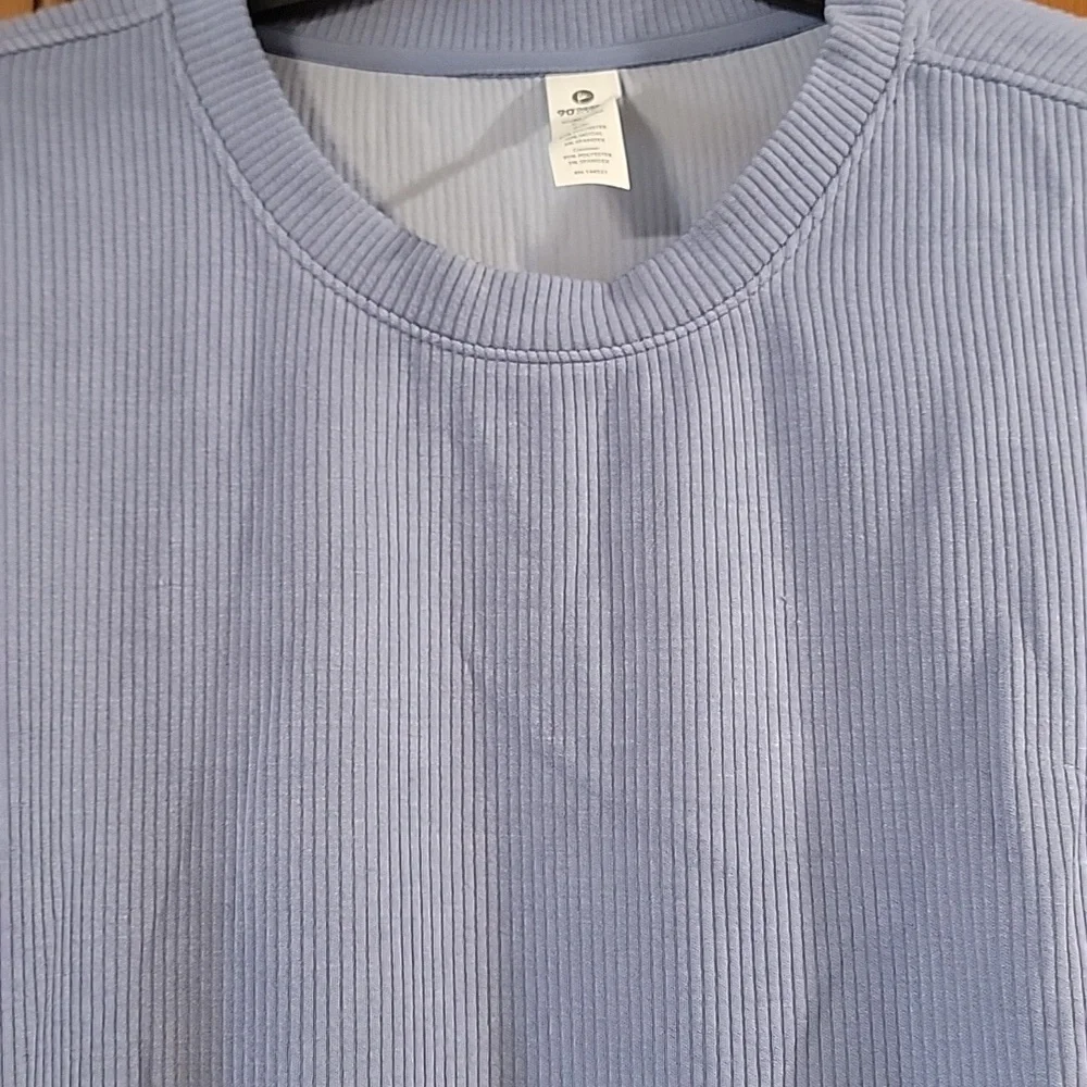 90 Degree Reflex Active Top - Picture 3 of 8